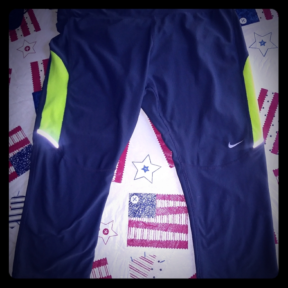 Nike dri-fit running capri legging large